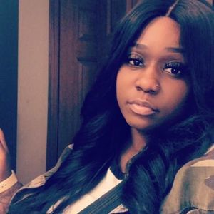 Meet your Posher, Sheena